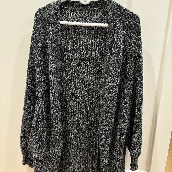 Zara Oversized Knit Cardigan - Picture 1 of 4